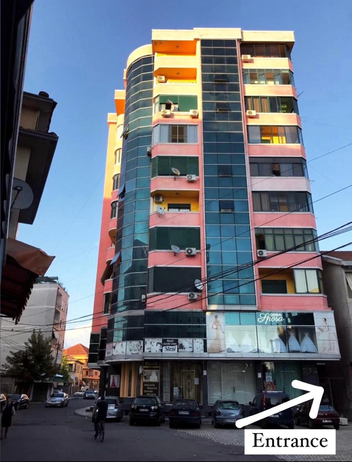 Sol Apartments - 2 Bedrooms Shkodër Extérieur photo